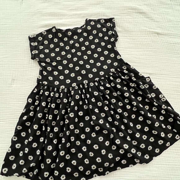 Tucker and Tate sunflower dress - Picture 4 of 4